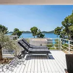 Villa Victorie Buqez *